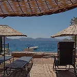 Bed and Breakfast Niche Soeguet Μαρμαρίς